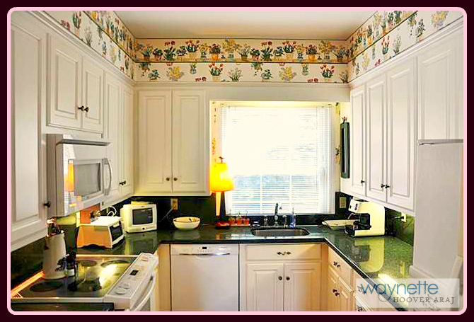 Asheboro NC home for sale | 1167 Westover Terrace | Bright kitchen with lots of cabinets.